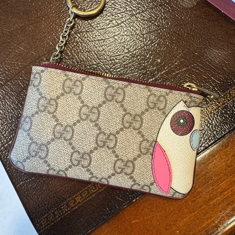 Gucci Beige Key chain wallet